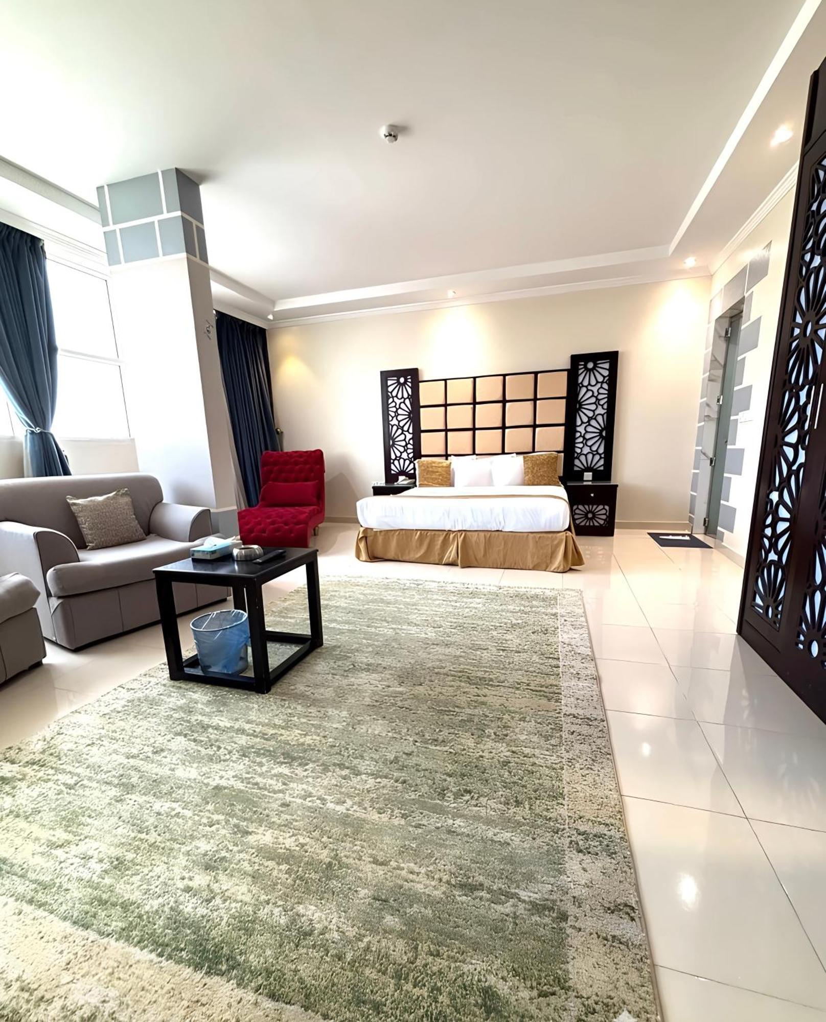 Al Lord Hotel Abu Qa'ar Екстериор снимка